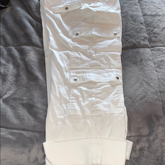 Capris - Picture 2 of 6